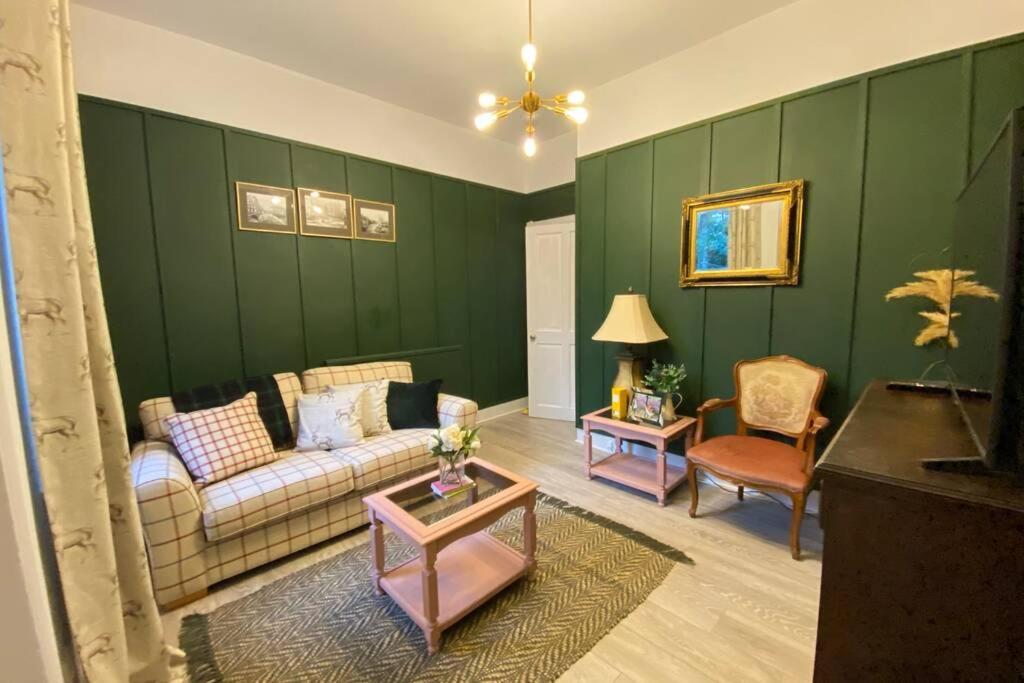 Old City Gem Flat Aberdeen Buitenkant foto